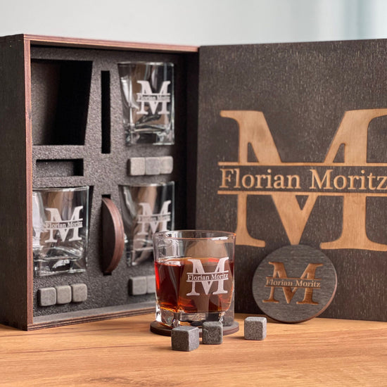 Whiskey Glasses, Father's Gift, Gift for Father, Custom whiskey glass, Christmas Gift, Whiskey Set with Whiskey Stones, Bourbon glasses