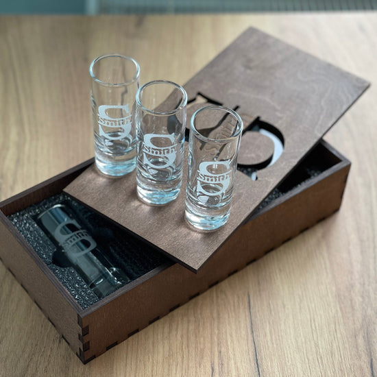 Personalized Shot Glasses, Tequila Glasses, Custom Glasses for Him, Gift For Him, Gift for Her, Christmas Gift, Bestman Gift, Shot Glasses