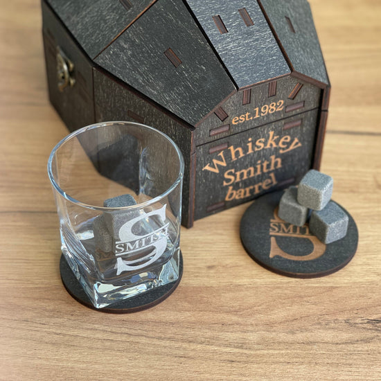 Whiskey Glasses Barrel, Whiskey Barrel, Personalized Barrel for Whiskey with Whiskey Stones, Christmas Gift, Fathers Gift, Gift for Him, Set
