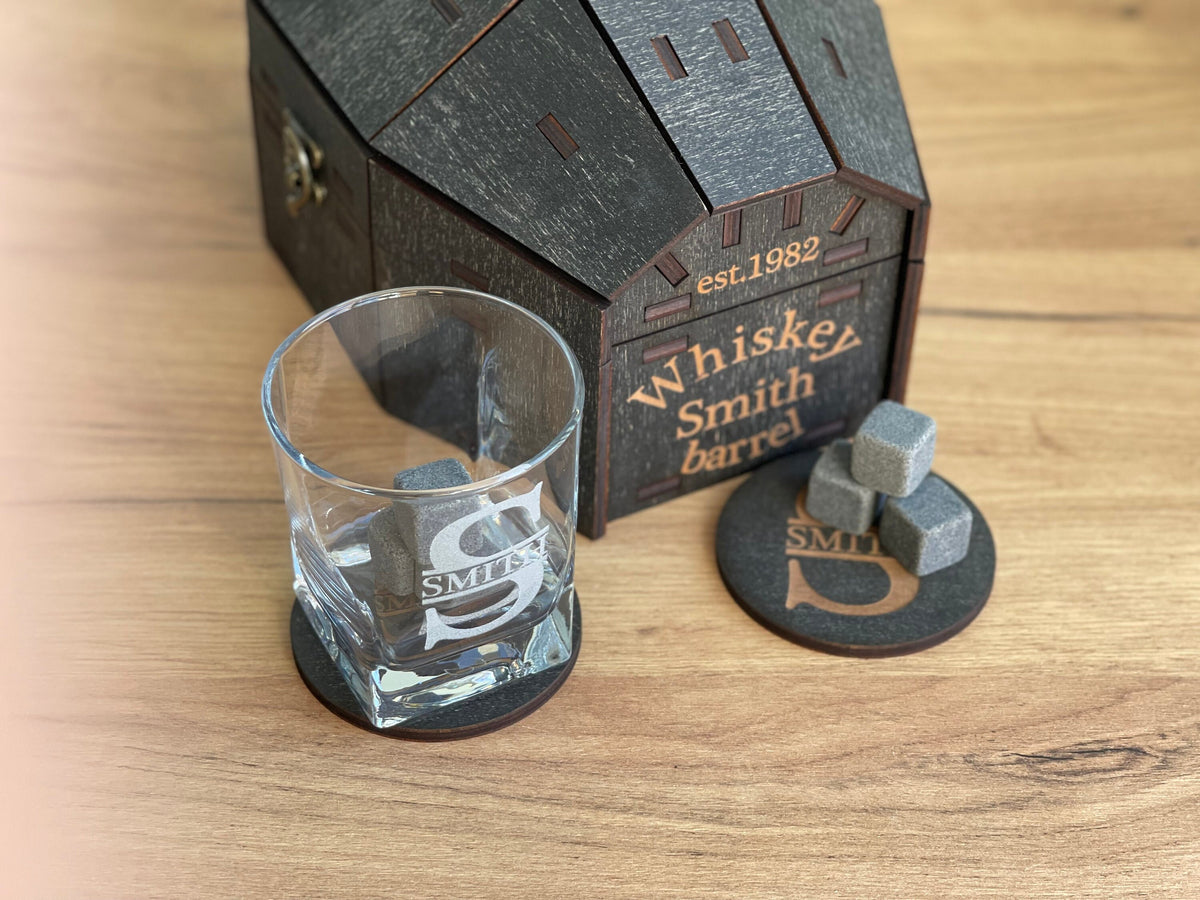 Whiskey Glasses Barrel, Whiskey Barrel, Personalized Barrel for Whiskey with Whiskey Stones, Christmas Gift, Fathers Gift, Gift for Him, Set
