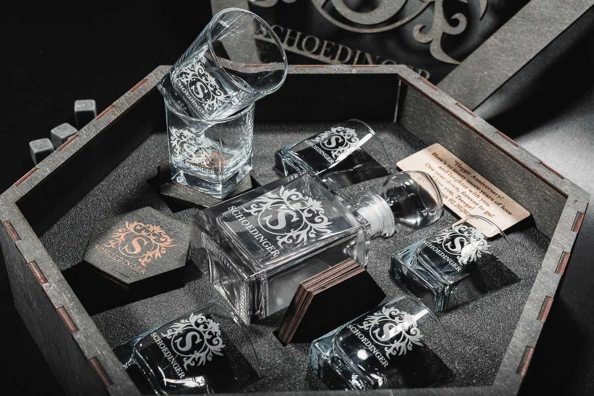 Whiskey Decanter Set, Christmas Gift, Whiskey Stones, Bourbon Decanter Set, Whiskey Glasses, Fathers Gift, Gift fo Him, Personalized Glasses