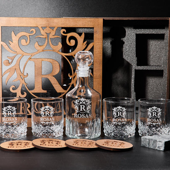Engraved Decanter, Whiskey Decanter Set, Father's Gift, Christmas Gift, Bourbon Glasses, Whiskey Glasses, Whiskey Gift, Bar Whiskey Glasses