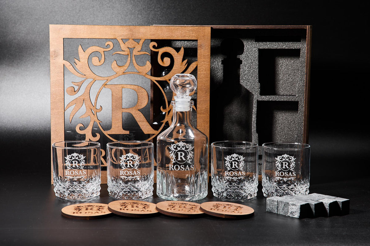 Engraved Decanter, Whiskey Decanter Set, Father's Gift, Christmas Gift, Bourbon Glasses, Whiskey Glasses, Whiskey Gift, Bar Whiskey Glasses