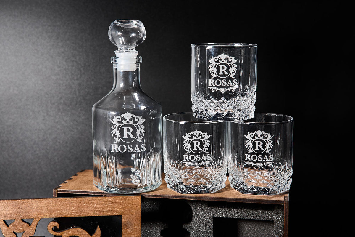 Engraved Decanter, Whiskey Decanter Set, Father's Gift, Christmas Gift, Bourbon Glasses, Whiskey Glasses, Whiskey Gift, Bar Whiskey Glasses