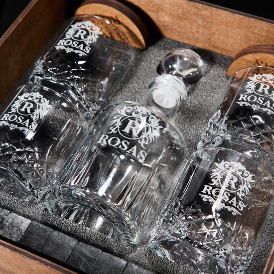 Engraved Decanter, Whiskey Decanter Set, Father's Gift, Christmas Gift, Bourbon Glasses, Whiskey Glasses, Whiskey Gift, Bar Whiskey Glasses
