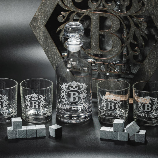 Father's Day gift, Whiskey glasses, Whiskey decanter set, Luxury Decanter and Glasses with Personalization, Whiskey glass, Whiskey gifts
