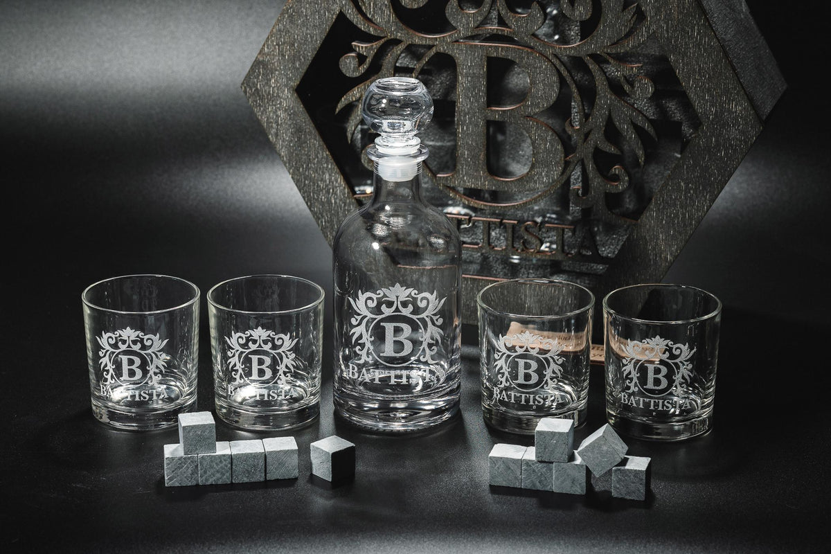 Father's Day gift, Whiskey glasses, Whiskey decanter set, Luxury Decanter and Glasses with Personalization, Whiskey glass, Whiskey gifts