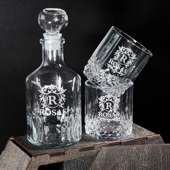 Father's Day gift, Whiskey glasses, Whiskey decanter set, Luxury Decanter and Glasses with Personalization, Whiskey glass, Whiskey gifts