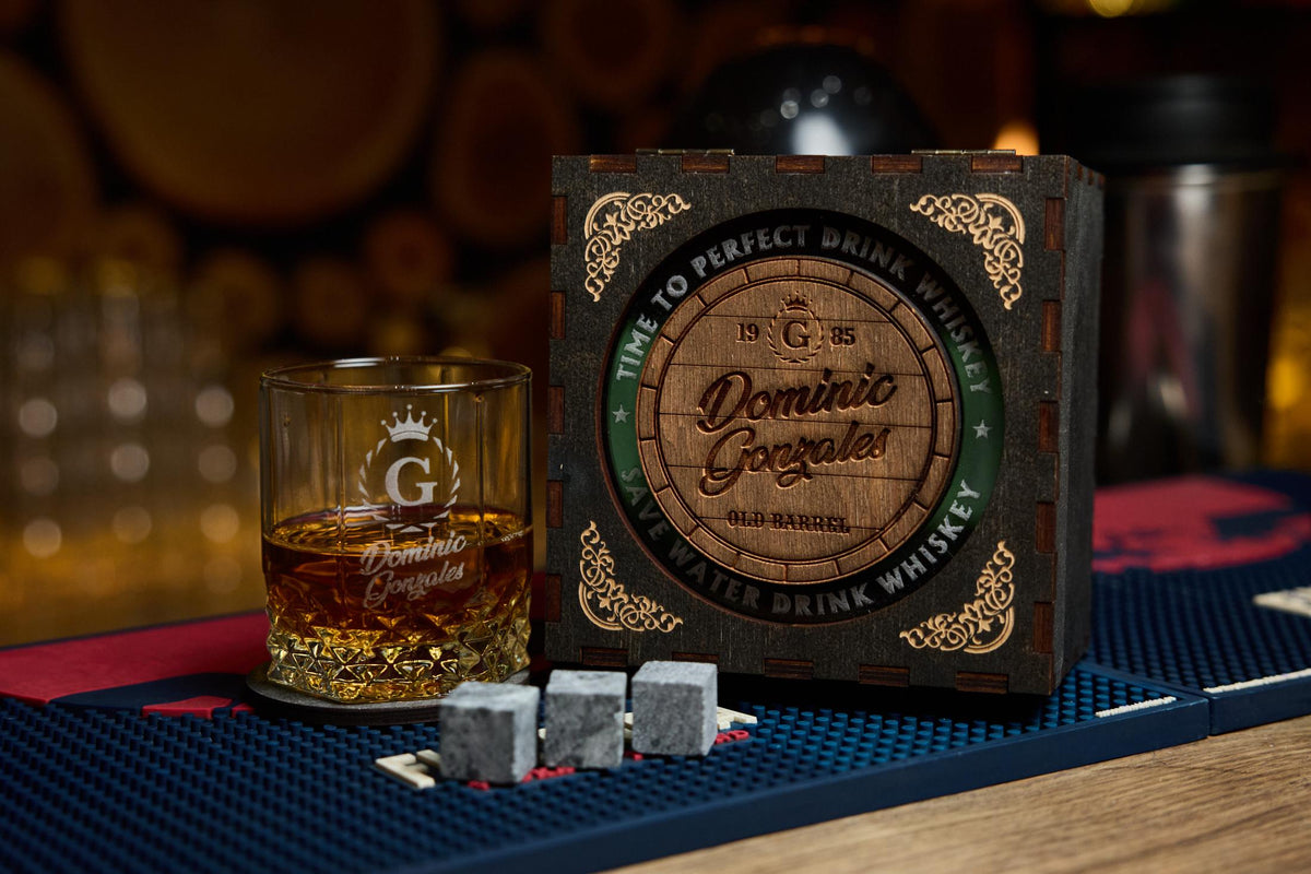 Whiskey glasses set, Custom Scotch glasses, Father's gift, Whiskey stones, Bourbon glasses, Christmas gift, Liquor cocktail custom glasses